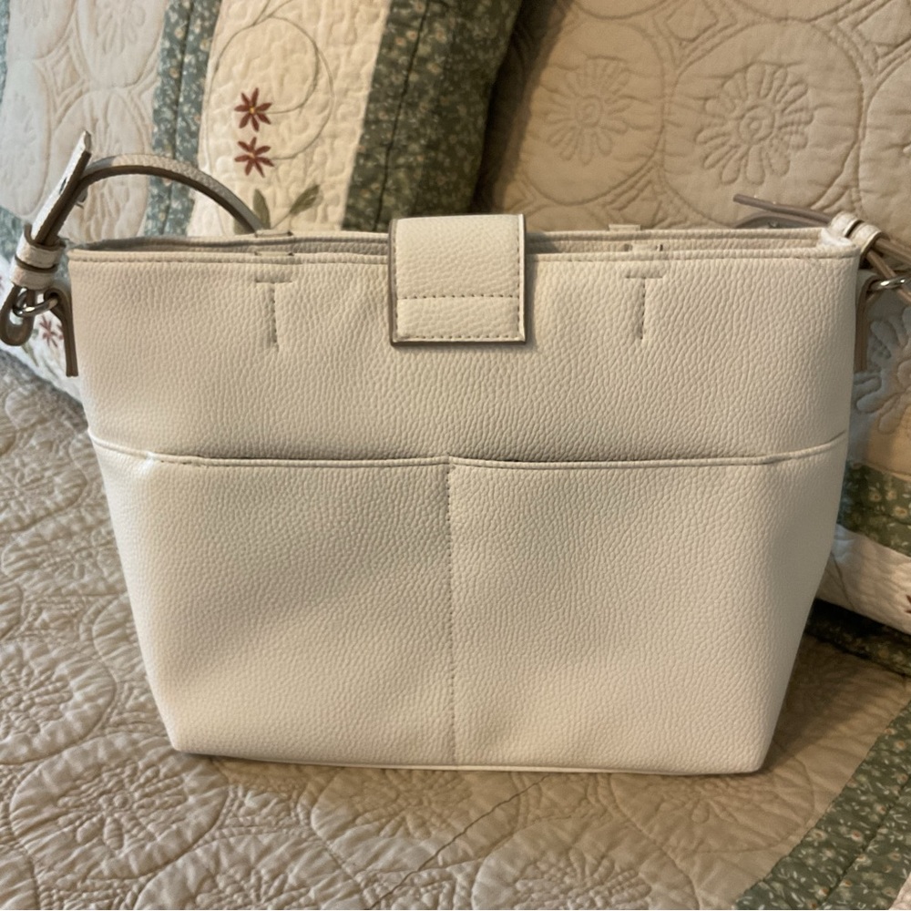 TAHARI “MARLOWE” TOTE BAG FAUX LEATHER, PEARL WHITE - Picture 15 of 16